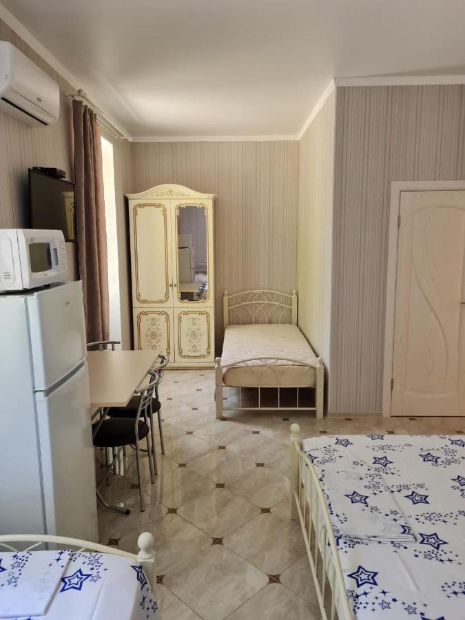 Guest House Gorny Ruchei Gagra Exterior photo
