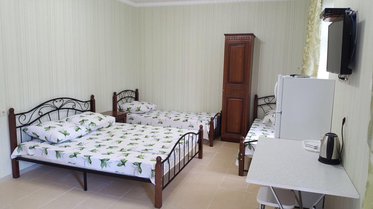 Guest House Gorny Ruchei Gagra Exterior photo